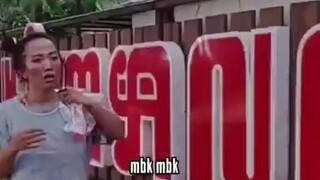 gak butuh uang yang kubutuhkan cuma perhatian dari