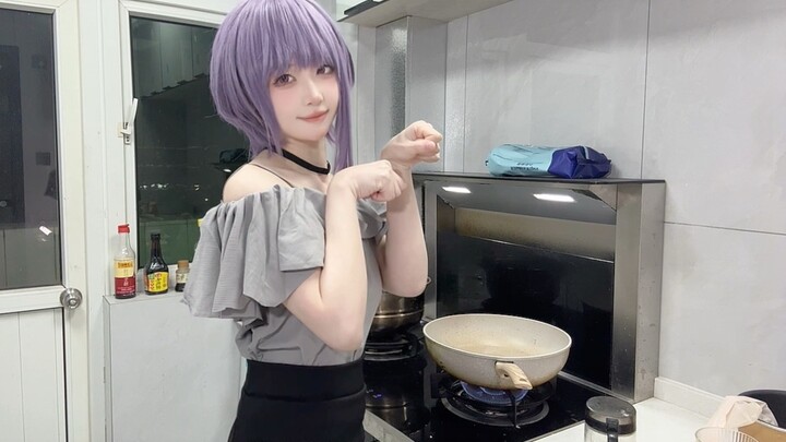 How did Miao Mengqin get so excited by the spicy ramen?