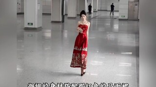 这才是真正的东方美学#汉服走秀花落尽 #汉服走秀 #马面裙  #优雅气质女神时尚穿搭