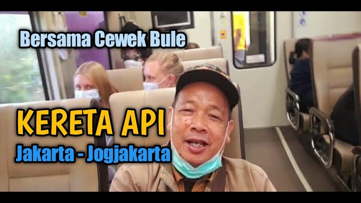 KARETA API JAKARTA JOGJAKARTA