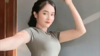 Mau ikut bergoyang gak cuyy!!