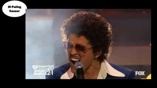 Bruno Mars, Anderson .Paak, Silk Sonic- Leave The Door Open