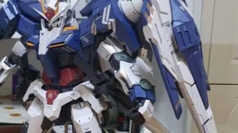 Anda pasti belum pernah melihatnya! Gundam 1:35 00r-XN buatan tangan dengan kertas