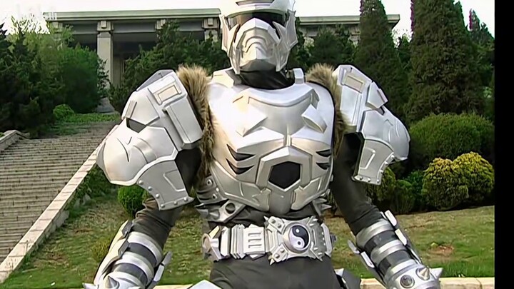 [Armor Hero] Bei Miao Black Rhino VS Xi Zhao Snow Mastiff