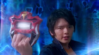 Ultraman Geed đã dịch hai mươi lần