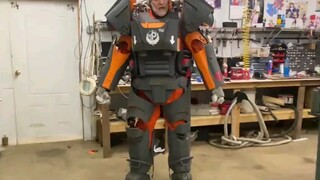 Foreign experts make their own Fallout 4 power armor