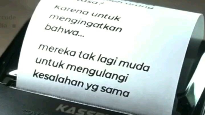 perbedaan pulpen dan pensil🙂
