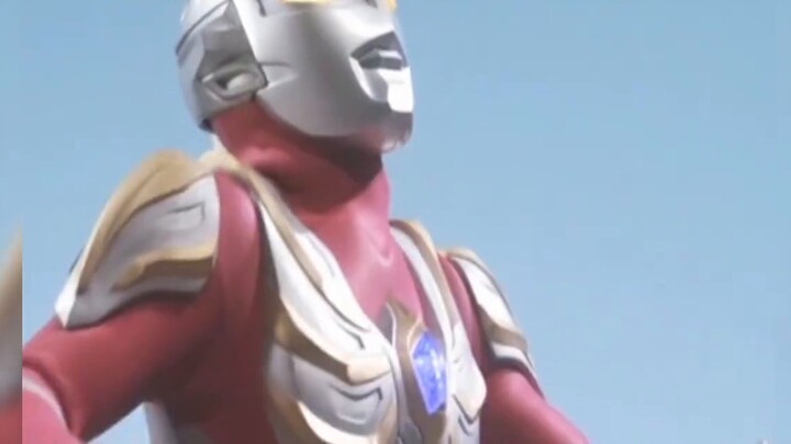 If you don't make sense, they'll crush you with one foot. Ultraman is like a fly in front of them! !