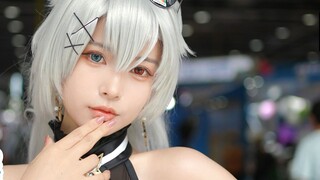 [David Photography] Eye of Deep Space adalah coser yang sangat cantik! Nilai nominalnya tak terkalah