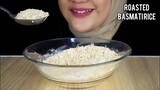 ASMR RAW RICE EATING| ROASTED BASAMTI RICE WITH FLOUR|MAKAN BERAS PAKE CENTONG || ASMR INDONESIA