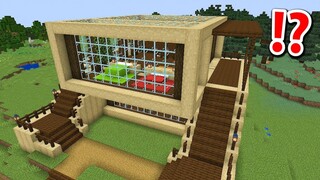 Building A Modern Wooden House in Minecraft