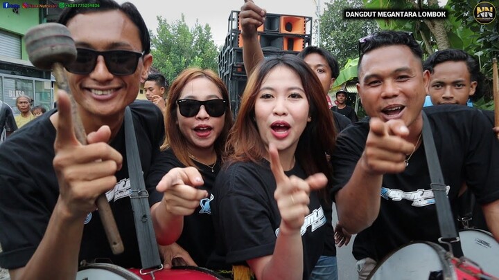 MOMEN LUCU PALING GOKIL AKSI JOGET KOMPAK PEMAIN DEPAN MEGANTARA