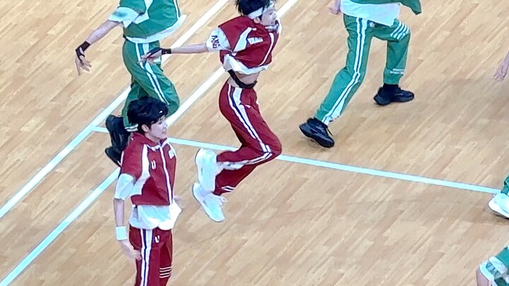 เขาเป็นเด็กทารกที่อยู่ยงคงกระพัน มั่นใจ และร่าเริงทันทีที่เต้น