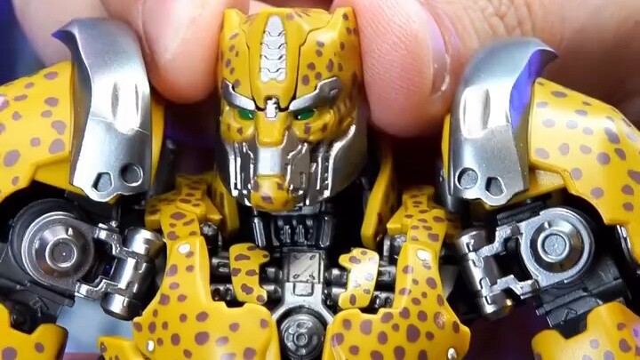 Scourge và Yellow Leopard xuất hiện, YOLOPARK cải trang thành Transformers đã lắp ráp [không phải đồ
