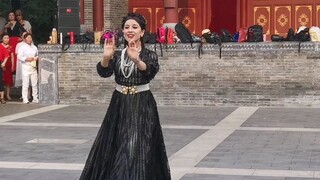 Uyghur classical dance performances,