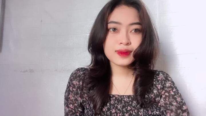 Hay semua kenallin aku Shella 🤩 yuk follow dan join di live aku