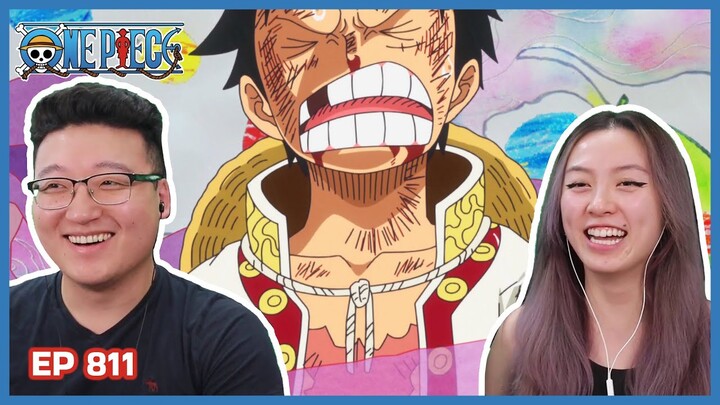 LUFFY VS BIG MOM'S ARMY! | One Piece Episode 811 Couples Reaction & Discussion