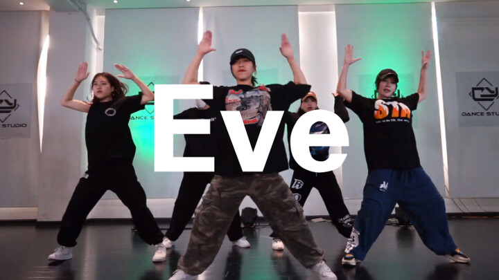 【XF】Eve is practicing with the big frame! Hiphop style choreography front view | Don’t believe me!