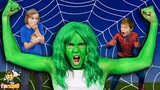 She Hulk Jazzy Smash VS Spider-Man! Superhero Showdown!