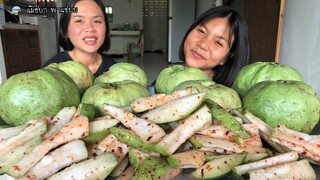 บักสีดาเขย่า แซ่บดีอยู่เด้จ้า ลองไปเฮ็ดกินเบิ่งเด้อพี่น้อง | แม่ชบา พาแซ่บบ