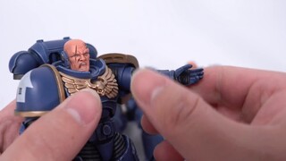 JOYTOY Warhammer 40K Ultramarines Arbiter Set 1:18 Model Play Sharing [Kanda Toy Group]