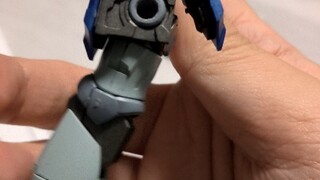 I bought one at a reduced price of 8828, but is this the design of the shoulder armor?