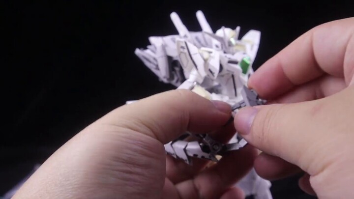 Reverse Triple Bandai HG Reverse Gundam [Lunzai Plays Gundam]