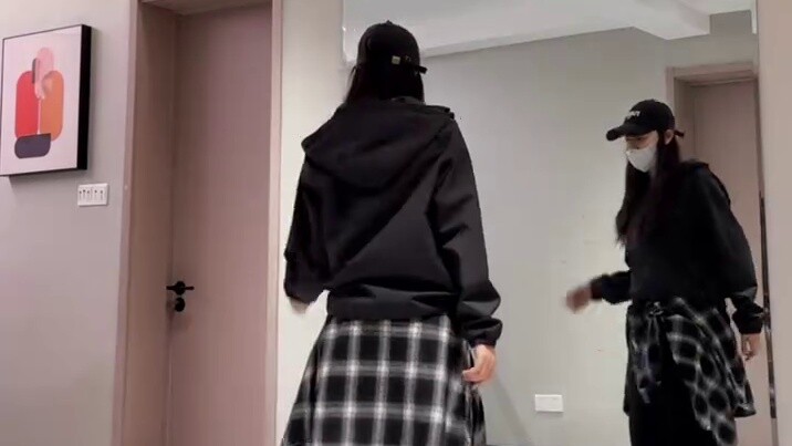 Phân tích vũ đạo Sweet Venom