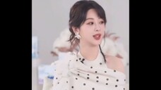 Yang Zi said that she is a lazy type live broadcast talking about travel style Taotao oxygen cotton