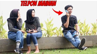 TELPONAN LDR PAKE TELPON MAINAN DISAMPING CEWEK... NGAKAK HAHAHA