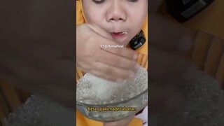 DYMA |ASMR RAW RICE EATING |Makan Beras | asmrrawriceeating| #asmrsounds  #asmr #shorts #mukbang(2)