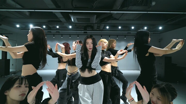 【Red Velvet】IRENE《Seperti Bunga》Latihan Menari