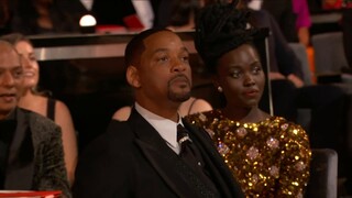 Potongan Klip Will Smith Menampar Chris Rock dalam Oscar 2022