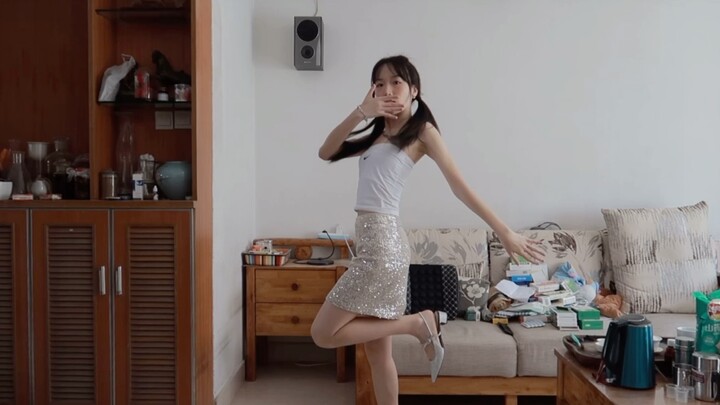 [Apink]|Vapor wave ย้อนยุค|%%ท่าเต้นของนาอึน|ท่าเต้นครั้งที่ 3 ของแฟนๆ ที่ติดใจ|น่ารักและเป็นผู้ใหญ่