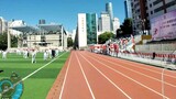 Pemandangan lari 1.000 meter dari orang pertama di pertemuan olahraga sekolah