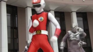 Flashman của One Piece so với Flashman gốc