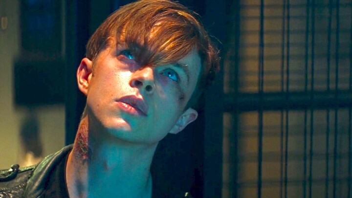 【Dane DeHaan】 Thử thách sắc đẹp 60s của Little Green Goblin's Beauty Crit