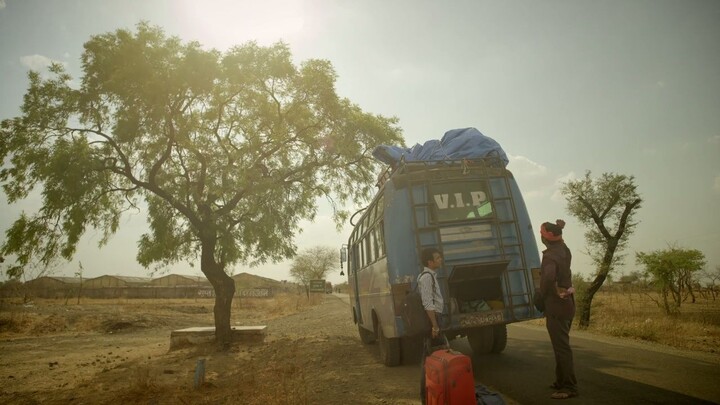 Panchayat S01E01 (Gram Panchayat Phulera)