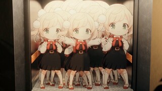 The elevator is full of loli