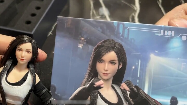 Look at this face, do you think it is worthy of Tifa? Sharktoys 1/12 Plastic Soldier Fantasy Female 