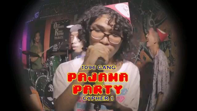 pajama party: 1096 GANG