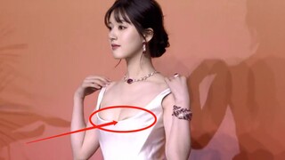 Zhao Lusi looked like a fairy in her dress, but her neckline caused heated discussion. Netizens said