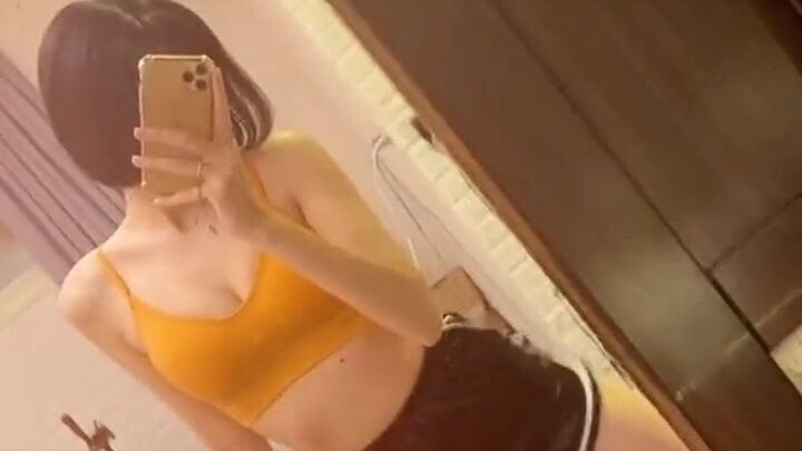 The highest level of shooting in front of the mirror is to dance passionately when there is a disagr