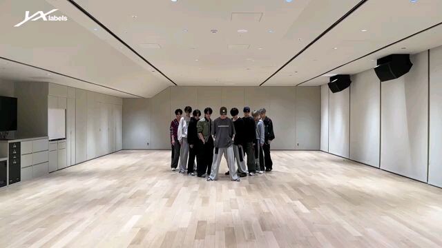 &TEAM " Go In Blind" Dance Practice