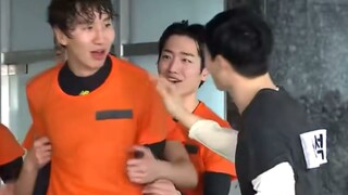 Tập đặc biệt "Hoa khôi Running Man" Hàn Quốc, "Bàn tay thần thánh" Kwang Soo của Yoo Jae Suk bị đánh