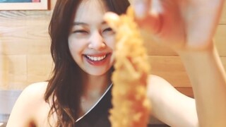 Vlog terbaru Lisa! Bagaimana cara kameramen merekam kesehariannya? BP.