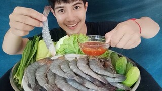 ซาซิมิกุ้งสดๆดิบๆ!! นํ้าจิ้มซีฟู้ดสุดเด็ด กุ้งสดตัวใหญ่หวานเด้ง....