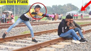 อัพเดท Viral Train Horn Prank 2022 Best Of Train Horn Prank Reaction ในที่สาธารณะ!!