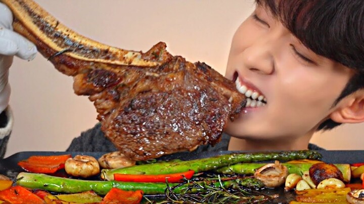 [Makanan]JaeYeol: Suka Sekali Kemewahan Menu Steak di Rumah Ini