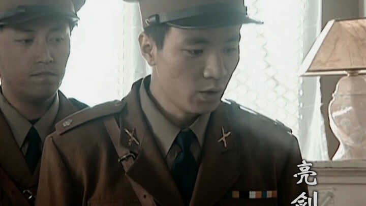 Lihatlah adegan terkenal Chu Yunfei di Bright Sword. Mungkin inilah sebabnya semua orang menyukainya